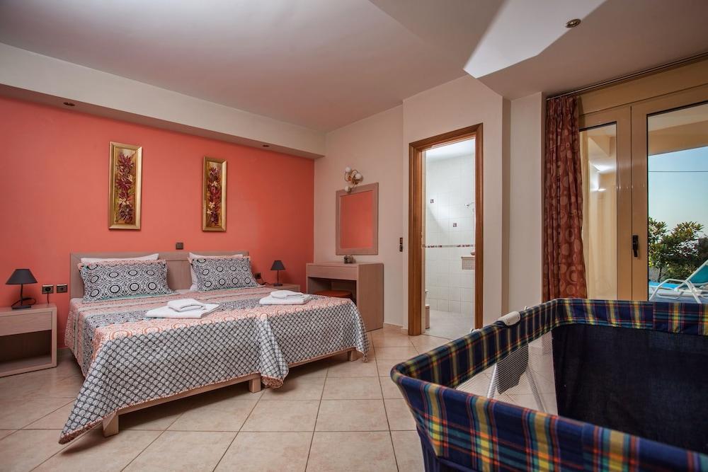 Roussospítion Palladio Luxury Villa With Amazing View מראה חיצוני תמונה